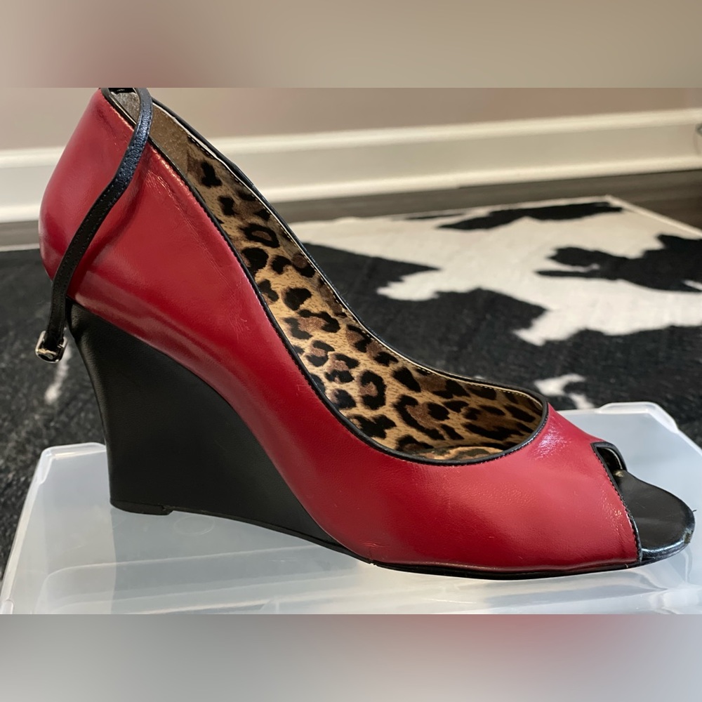 Akira vintage style wedge heel shoe
